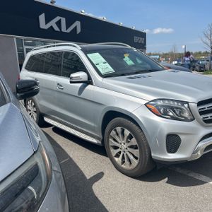 MERCEDES-BENZ GLS - 10