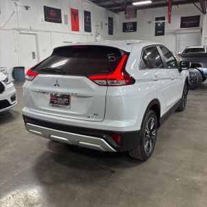 2025 Mitsubishi ECLIPSE CROSS SE — фото 8