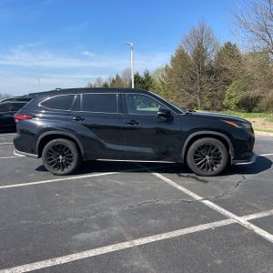 TOYOTA HIGHLANDER - 10