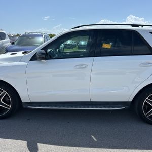 صورة 4 لـ 2018 Mercedes-BENZ GLE