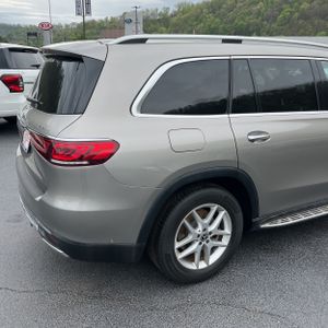 MERCEDES-BENZ GLS - 9