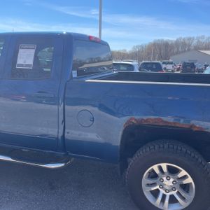 CHEVROLET SILVERADO 1500 - 6