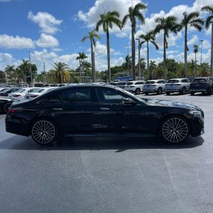 صورة 10 لـ 2023 Mercedes-BENZ S-CLASS