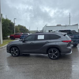 TOYOTA HIGHLANDER XSE - 3