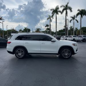 صورة 10 لـ 2022 Mercedes-BENZ GLS