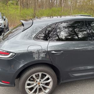 PORSCHE MACAN BASE - 9