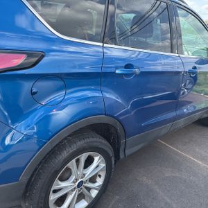 FORD ESCAPE SE - 9