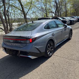 HYUNDAI SONATA SEL - 8