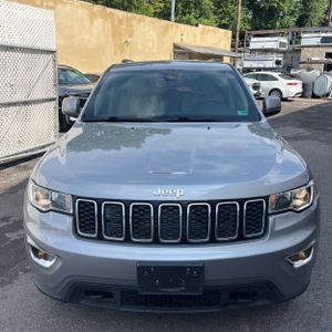 2019 JEEP GRAND CHEROKEE LAREDO E — миниатюра 15