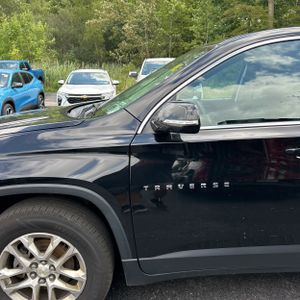 2018 Chevrolet TRAVERSE LT CLOTH 照片 2