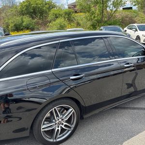 MERCEDES-BENZ E-CLASS - 9