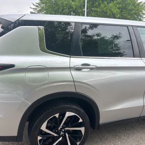 MITSUBISHI OUTLANDER ES 2.5 2WD - 9