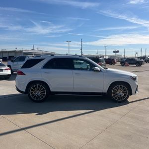 MERCEDES-BENZ GLE - 10