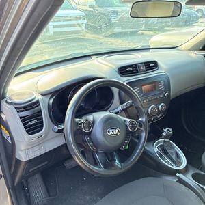 صورة 49 لـ 2014 KIA SOUL BASE
