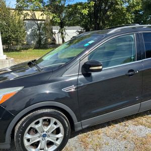 صورة 2 لـ 2013 FORD ESCAPE SEL