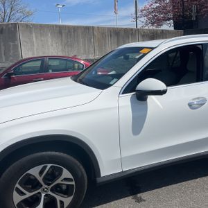 MERCEDES-BENZ GLC - 2