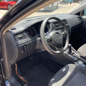 صورة مصغرة 35 لـ 2015 Volkswagen JETTA 2.0L S