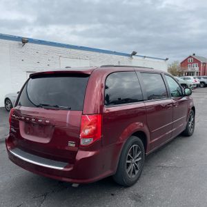DODGE GRAND CARAVAN - 8