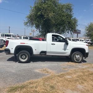 Chevrolet Silverado 3500HD Work Truck - 9