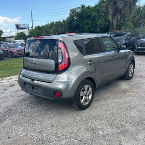 صورة 8 لـ 2017 KIA SOUL BASE