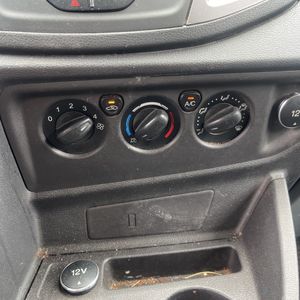 2015 FORD TRANSIT-350 XLT — миниатюра 59