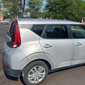 2020 KIA SOUL LX — фото 9