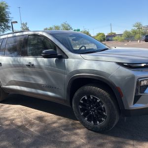 2025 Chevrolet TRAVERSE Z71 缩略图 13