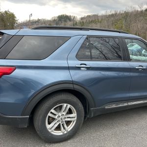 FORD EXPLORER XLT - 9