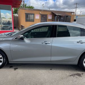 CHEVROLET MALIBU LT - 4