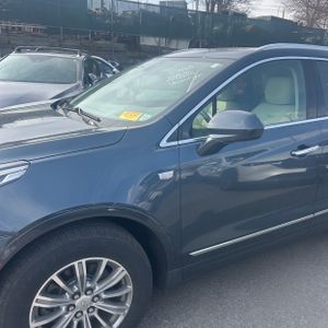CADILLAC XT5 LUXURY - 2