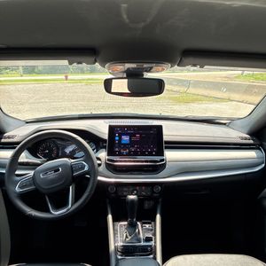 صورة مصغرة 36 لـ 2025 JEEP COMPASS LIMITED