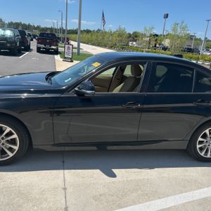 BMW 3 SERIES 320I - 4