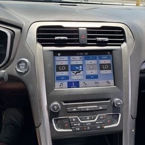 صورة مصغرة 37 لـ 2018 FORD FUSION SE