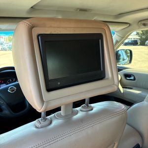 2017 Nissan ARMADA PLATINUM — фото 26