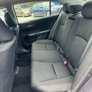 صورة مصغرة 33 لـ 2015 Honda ACCORD LX