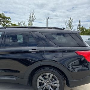 FORD EXPLORER XLT - 5