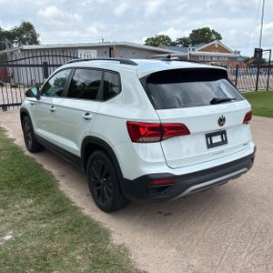 VOLKSWAGEN TAOS S 4MOTION - 5