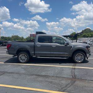 صورة 10 لـ 2024 FORD F-150 XLT