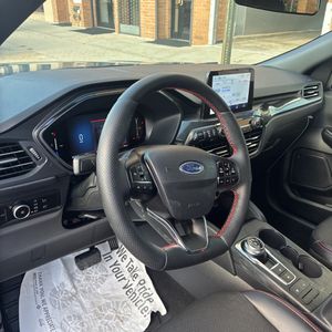 صورة مصغرة 35 لـ 2025 FORD ESCAPE ST-LINE SELECT