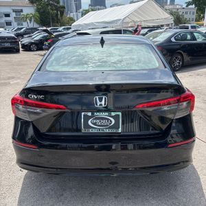 2024 Honda CIVIC LX — фото 7