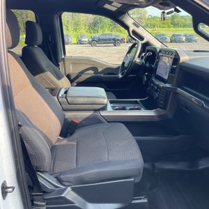 صورة مصغرة 33 لـ 2024 FORD F-150 STX