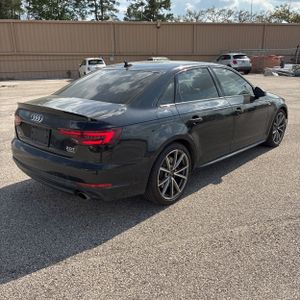 AUDI A4 2.0T PREMIUM - 8