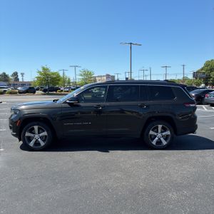 JEEP GRAND CHEROKEE L LIMITED - 3