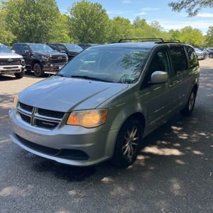 2014 Dodge GRAND CARAVAN SXT — фото 1