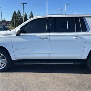 CHEVROLET SUBURBAN HIGH COUNTRY - 4