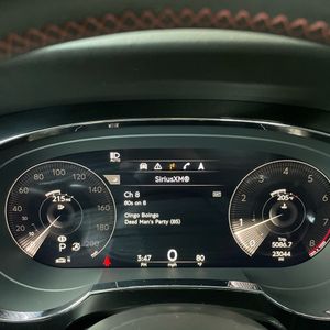 صورة مصغرة 39 لـ 2021 Bentley BENTAYGA V8
