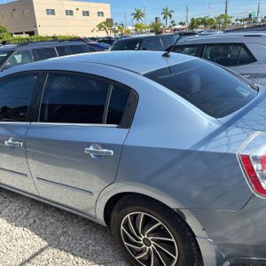 2009 Nissan SENTRA 2.0S — фото 5