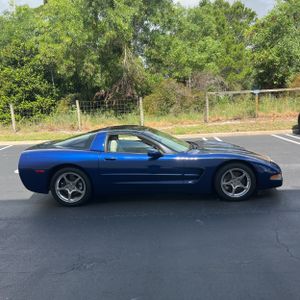 2004 Chevrolet CORVETTE BASE 照片 10
