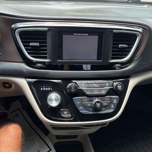 صورة مصغرة 61 لـ 2018 Chrysler PACIFICA TOURING L