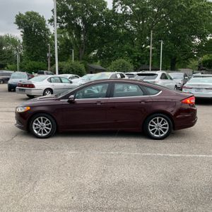 FORD FUSION SE - 3
